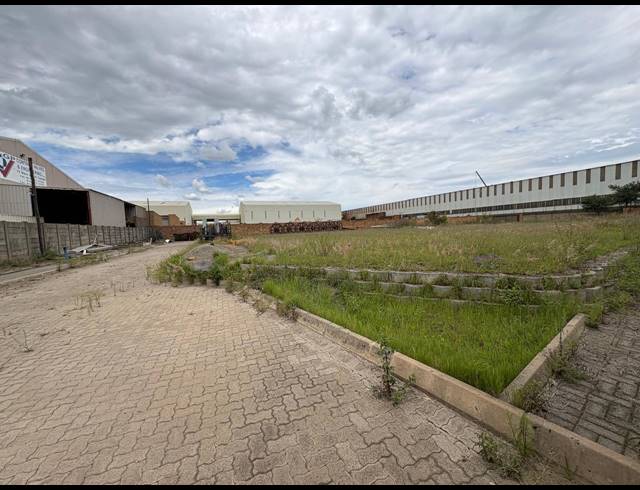 3,646M² VACANT LAND FOR SALE IN VAALPARK